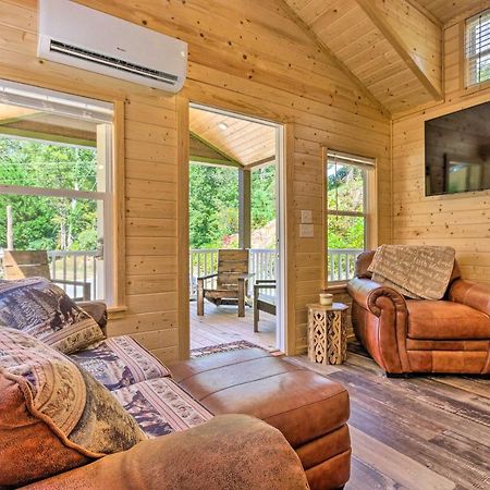 Vila Quaint Mtn Cabin Tiny Living Near Big Adventure Brevard Exteriér fotografie