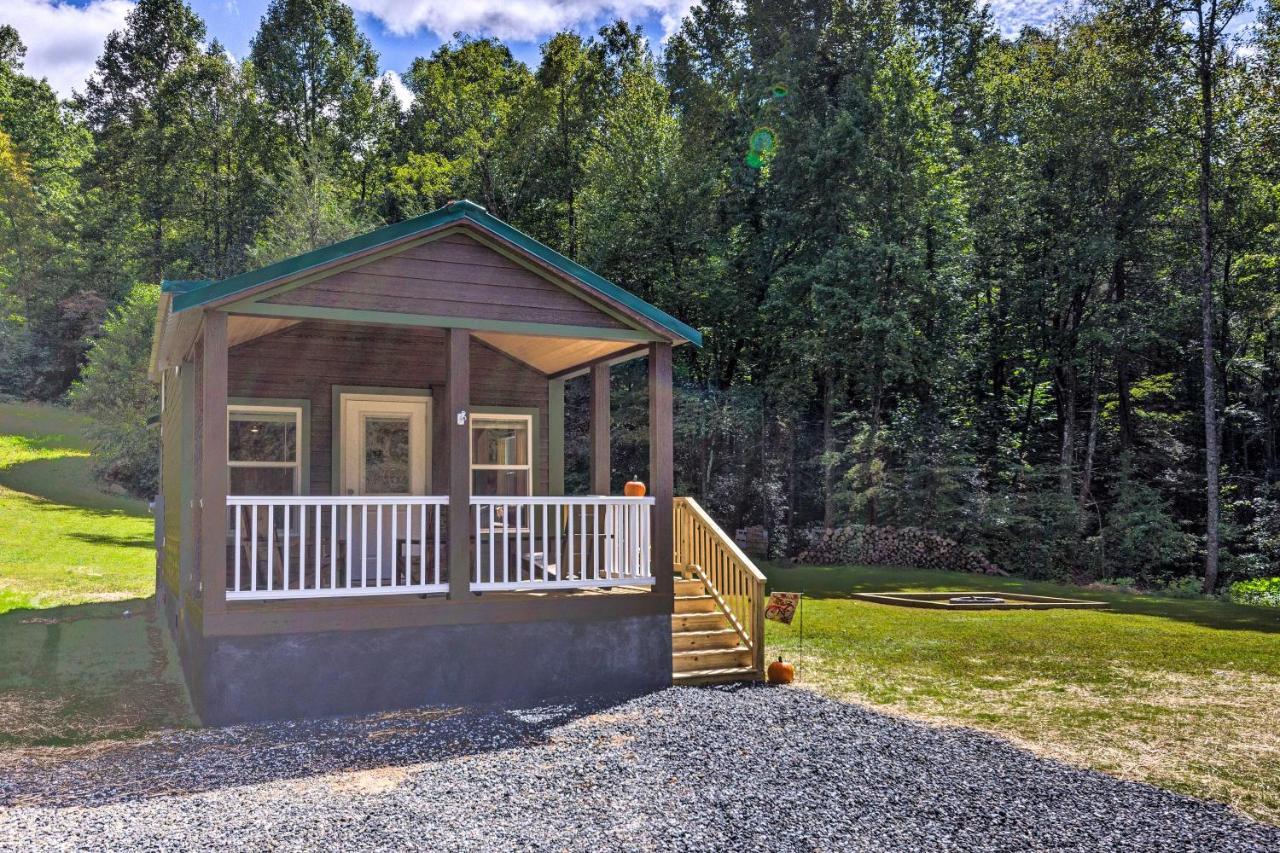 Vila Quaint Mtn Cabin Tiny Living Near Big Adventure Brevard Exteriér fotografie